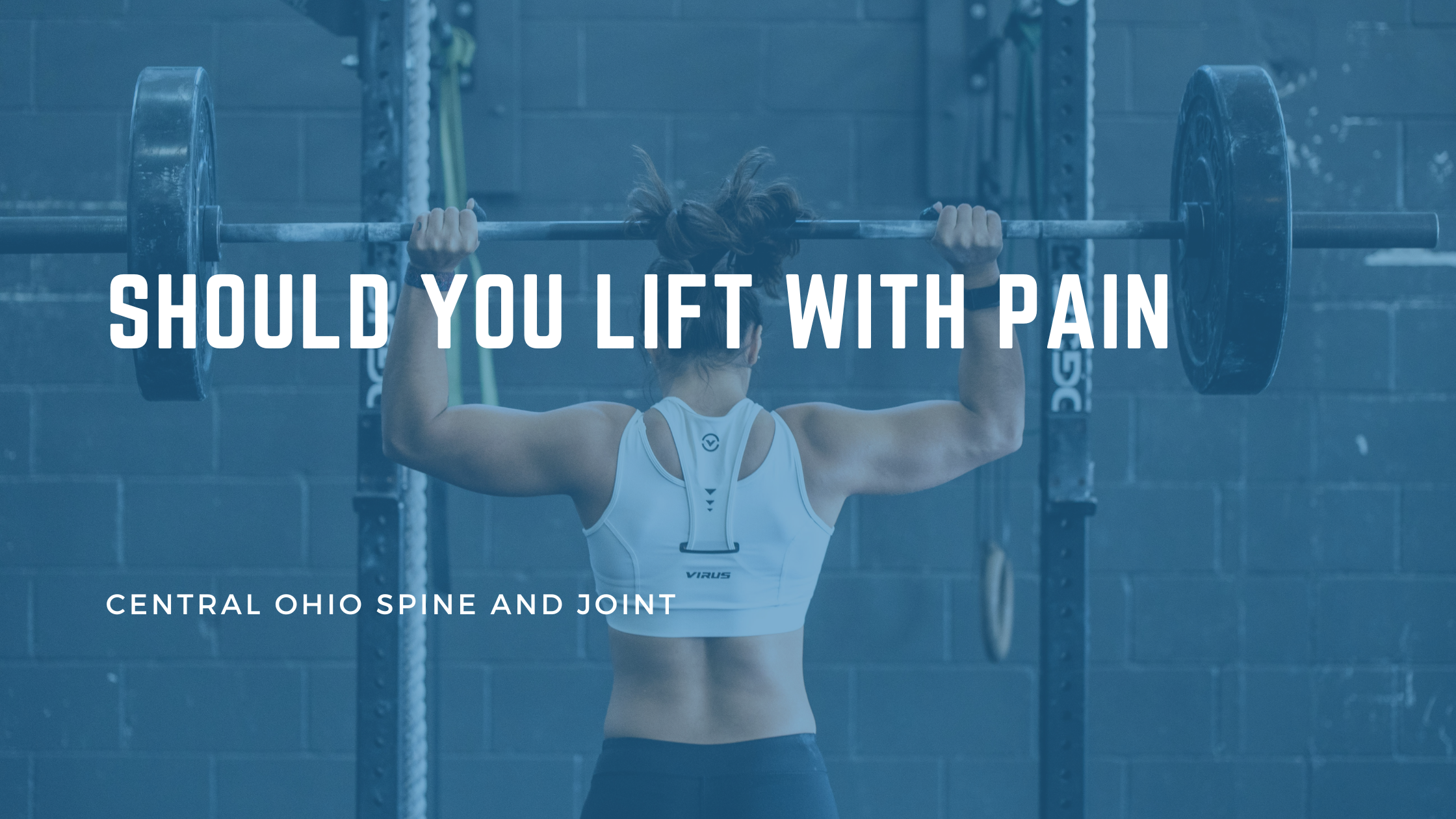 Should You Lift With Pain? A Chiropractor’s Traffic Light System